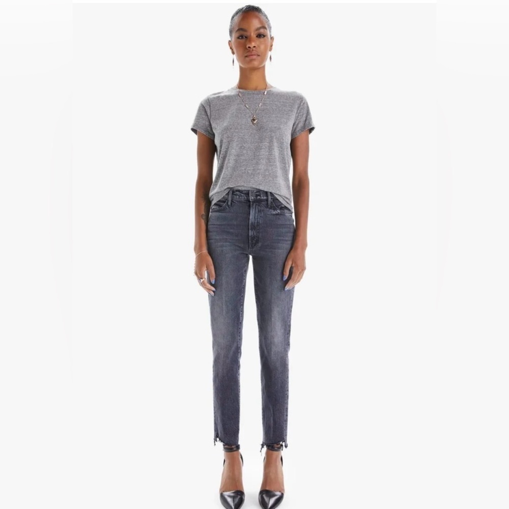 MOTHER NWT High Waisted Rascal Ankle Step Fray